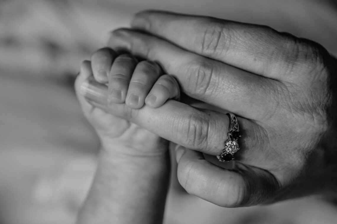 mother and child hands